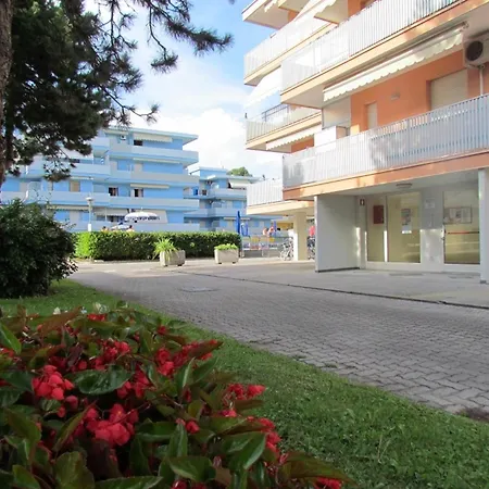 Comfy In A Charming - Beahost * Bibione