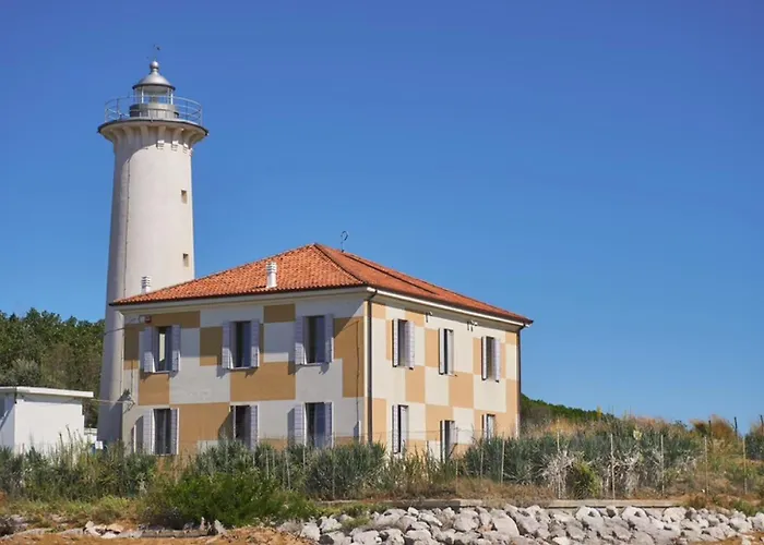 Comfy In A Charming * بيبيوني